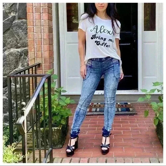 ACD WASH ROCK & ROLL CHIC SKINNY JEANS W/DETAIL - Picture 4 of 7